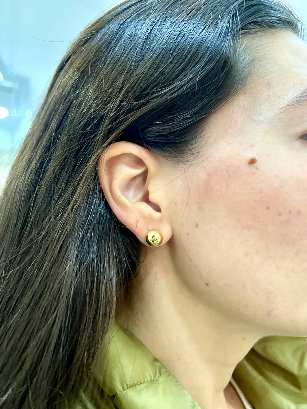 CLARA ARETES
